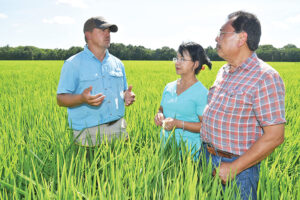 michael fruge chats with ida wenefrida, herry tomo